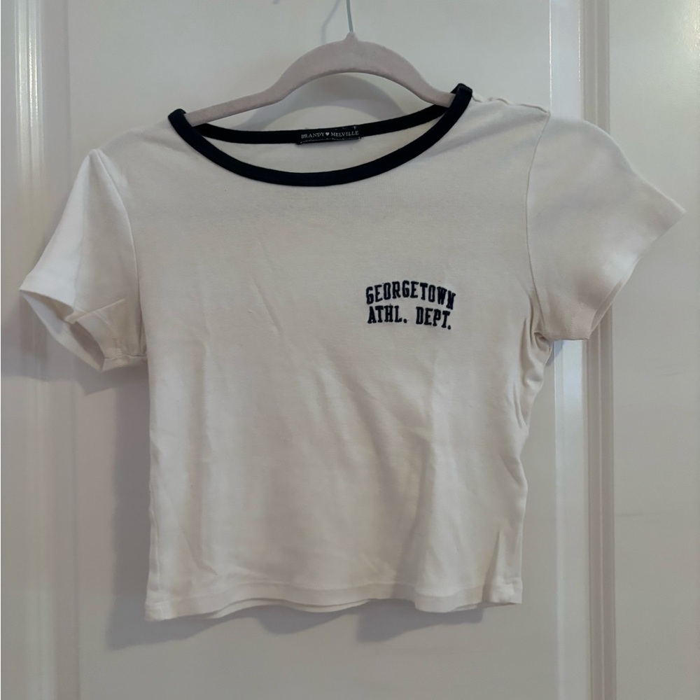 Brandy Melville Baby Tee Bundle!! View 4